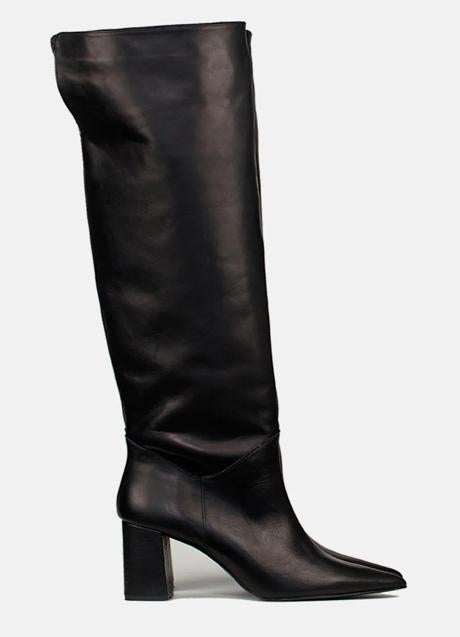 Imagen - Botas de piel negras con tacón de It Shoes, 325,95 euros.