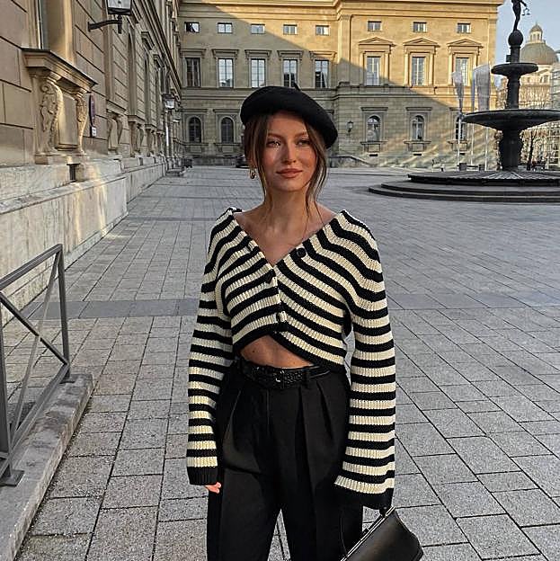 Los jerséis de rayas más bonitos que tienes que ir fichando para cuando llegue el frío