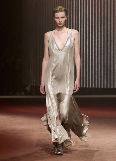 Imagen - Look del desfile de COS.