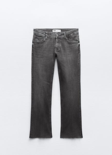 Imagen - Vaqueros pitillo en tono grisáceo de Zara. Foto: Zara.