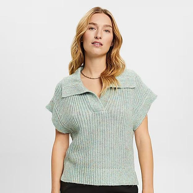 Chaleco de punto de Esprit, 69,99 euros.