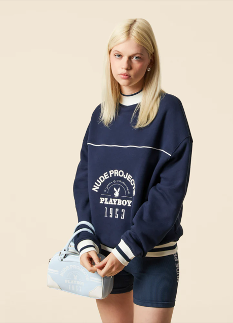 Imagen - El conjunto inspirado en Lady Di de Nude Project.