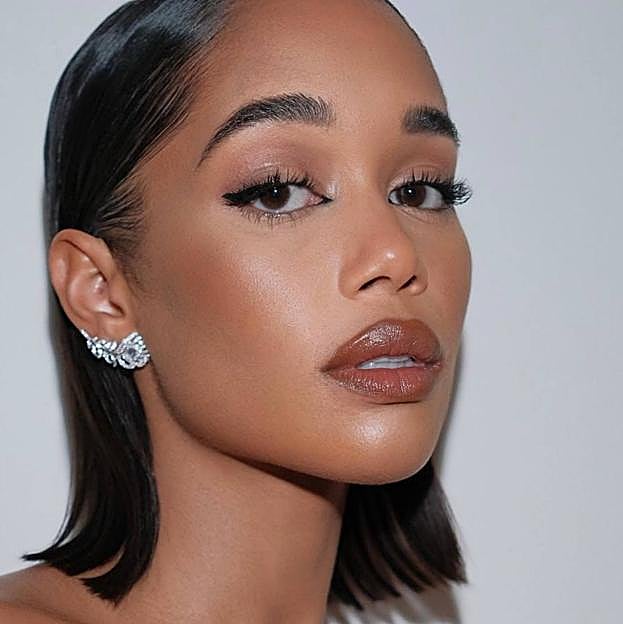 Laura Harrier con corte de cabello slob