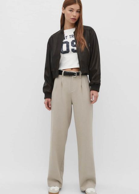 Imagen - Pantalones de vestir de Stradivarius (29,99 euros):