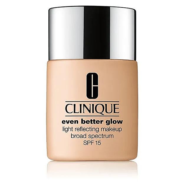 Base de maquillaje ligera Even Better Glow de Clinique.