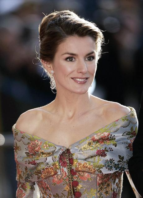 Imagen - La reina Letizia vestida de Lorenzo Caprile en 2004. Foto: Gtres