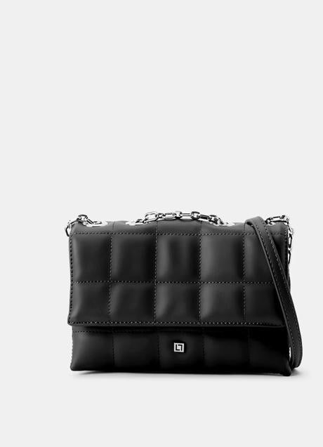 Imagen - Bolso negro con cadena fina de LT, 39,95 euros.