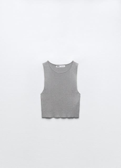 Imagen - Top corto metalizado de Zara. Foto: Zara.