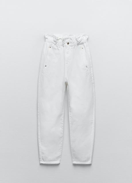 Imagen - Vaquero de estilo paperbag de Zara. Foto: Zara.