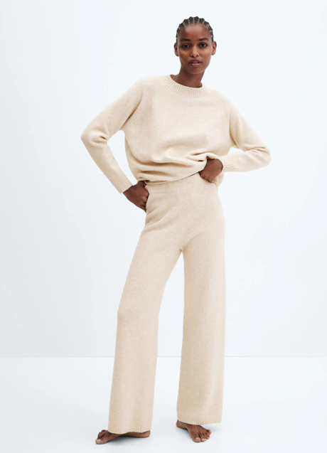 Imagen - Conjunto de punto de Mango, pantalón 39,99 euros y jersey 39,99 euros.