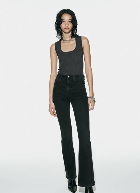 Imagen - Vaqueros oscuros flare