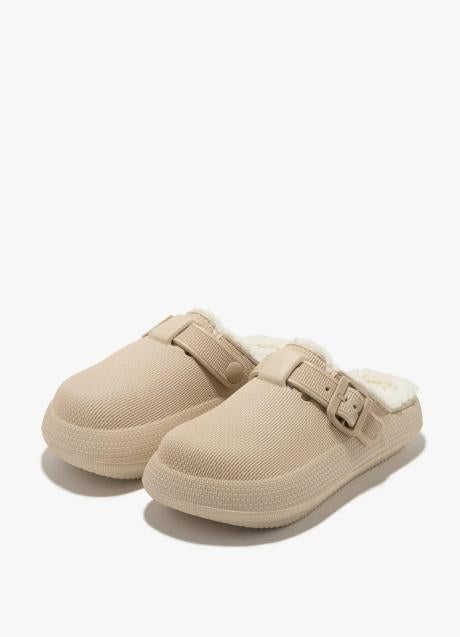 Imagen - Bloomer clogs beige de D Franklin, 29,99 euros.