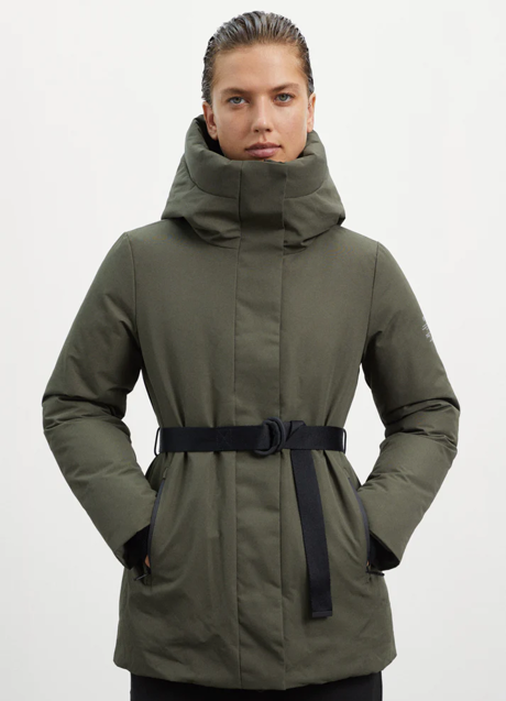 Imagen - Abrigo corto con cinturón de ecoalf, 299,90 euros.