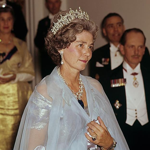 La princesa Federica de Hannover se formó en las Juventudes del partido nazi, aunque una vez casada con Pablo de Grecia optó por el exilio en la invasión alemana del país. 