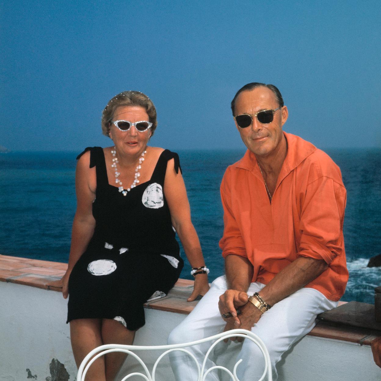 La reina Juliana de Holanda, abuela del actual rey Guillermo, junto a su esposo, el príncipe Bernardo, hoy reconocido como miembro con carné del partido nazi.