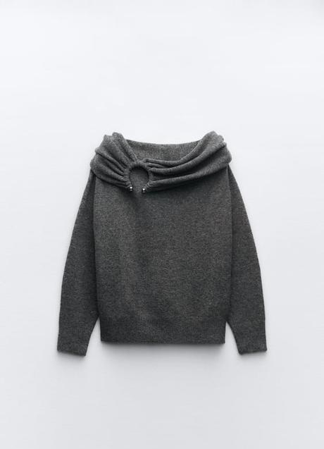 Imagen - Jersey con escote bardot de Zara, 29,95 euros.