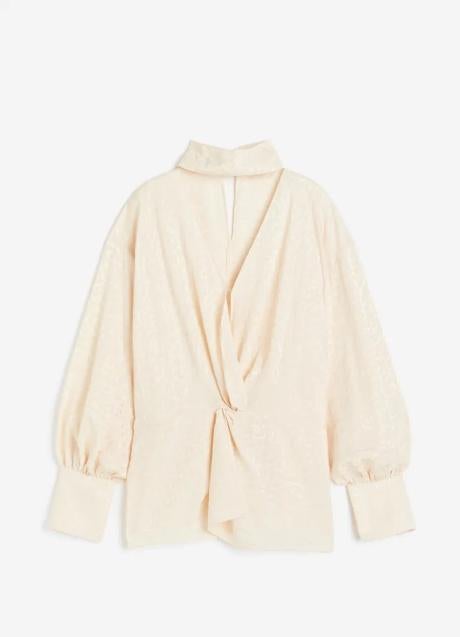 Imagen - Camisa cruzada de H&M (59,99 euros)