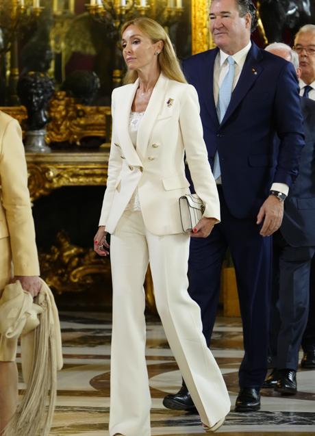 Imagen - Esther Koplowitz. / LIMITED PICTURES