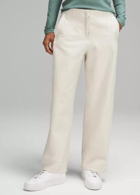 Imagen - Pantalón de sastre en beige de Lululemon. Foto: Lululemon.