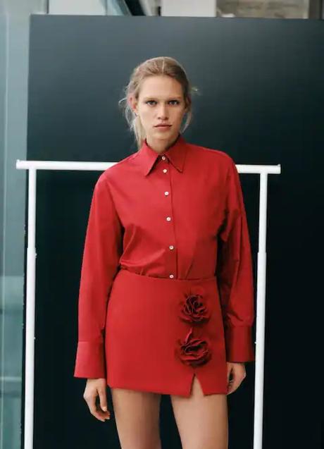 Imagen - Mini falda roja de Mango (39,99 euros)