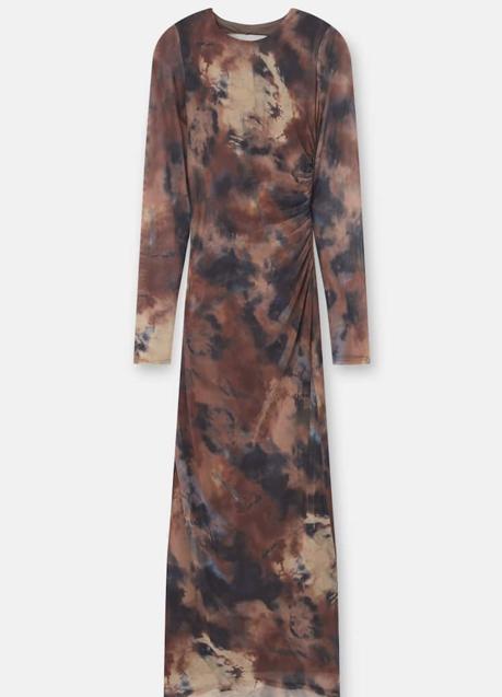 Imagen - Vestido  tie dye  de Pull & Bear (29,99 euros)