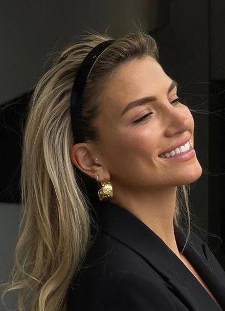 Imagen - Peinado con pelo suelto y diadema