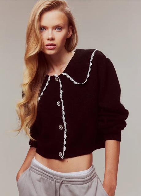 Imagen - Chaqueta con botones joya de H&M (35,99 euros)