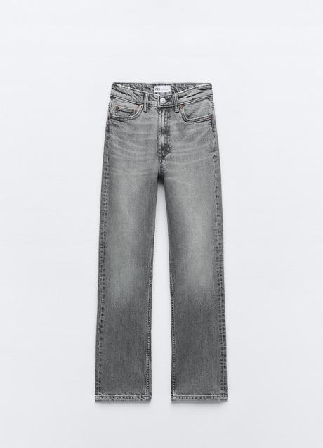 Imagen - Jeans de tiro alto de Zara (25,99 euros)
