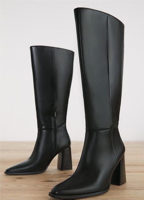 Imagen - Botas altas de Stradivarius (49,99 euros)
