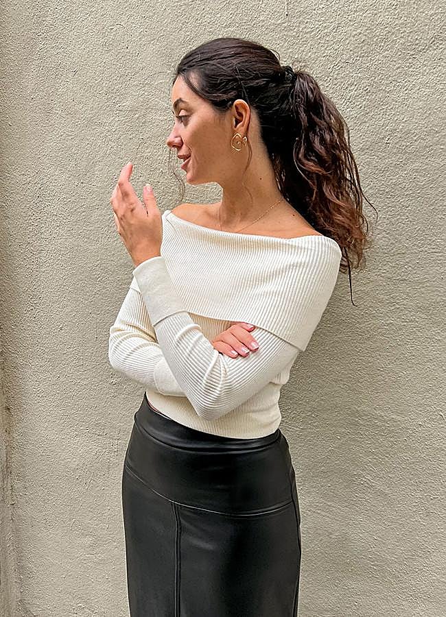 Imagen - Jersey con escote bardot de Mardemarbarcelona. Foto: Mardemar Barcelona.