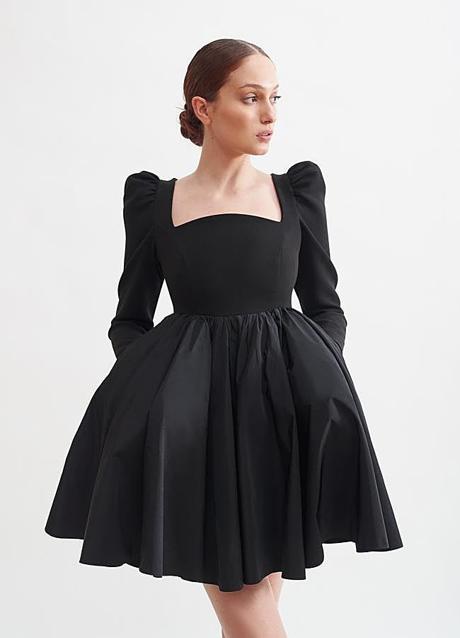 Imagen - Vestido Saba en color negro de Boüret. Foto: Boüret.