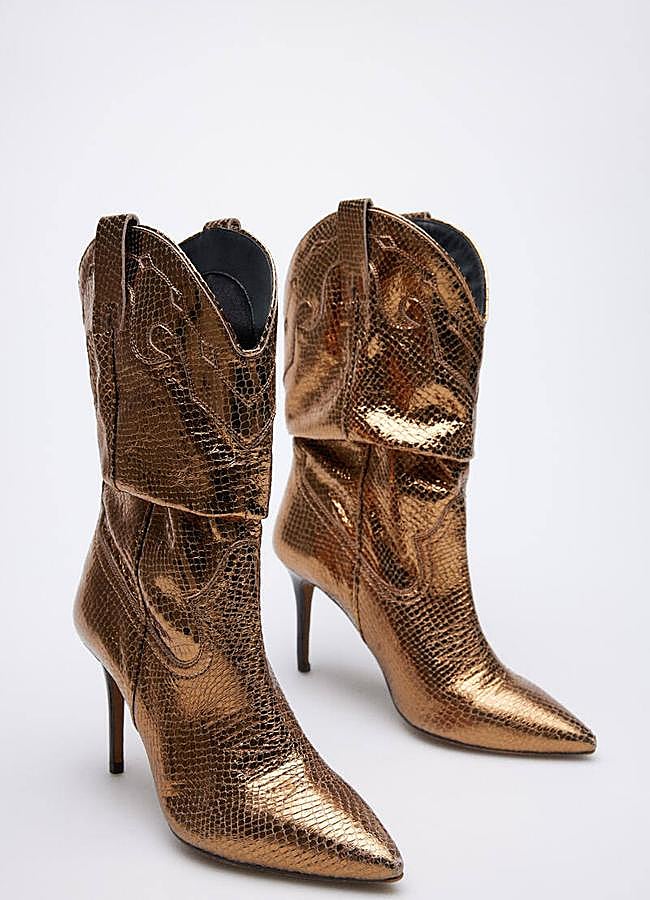 Imagen - Botines de tacón alto dorados con grabados