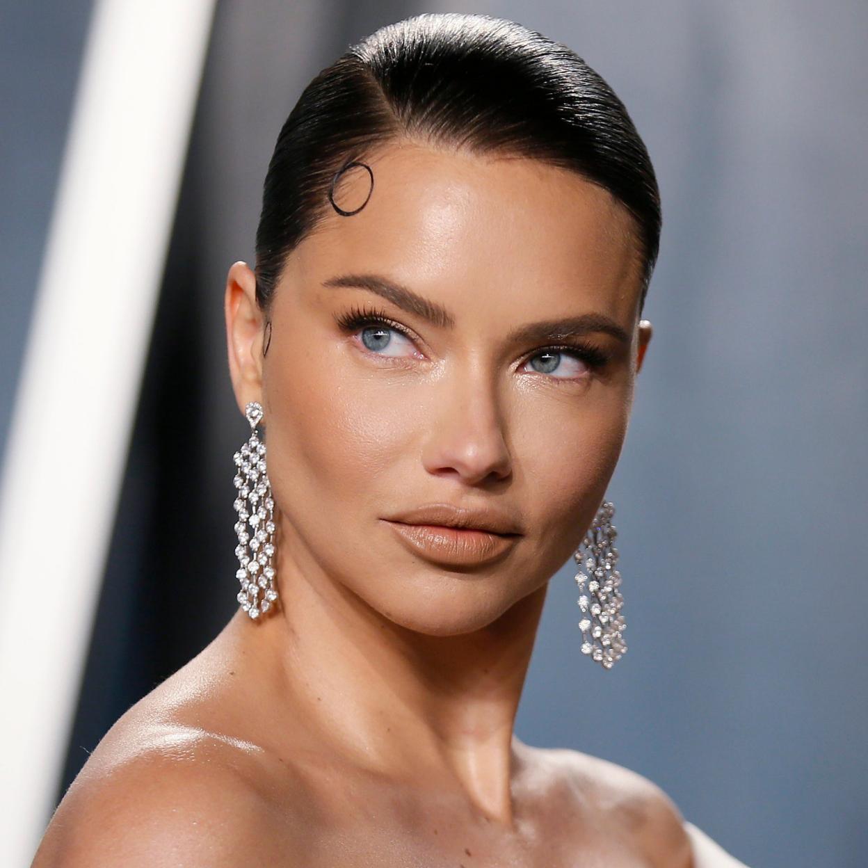 Estas son las mejores mascarillas de labios de noche.