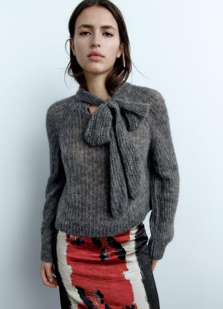 Imagen - Jersey de punto con lazada de Zara (29,99 euros)