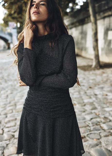 Imagen - Vestido con estampado de lunares de Zara (39,99 euros)