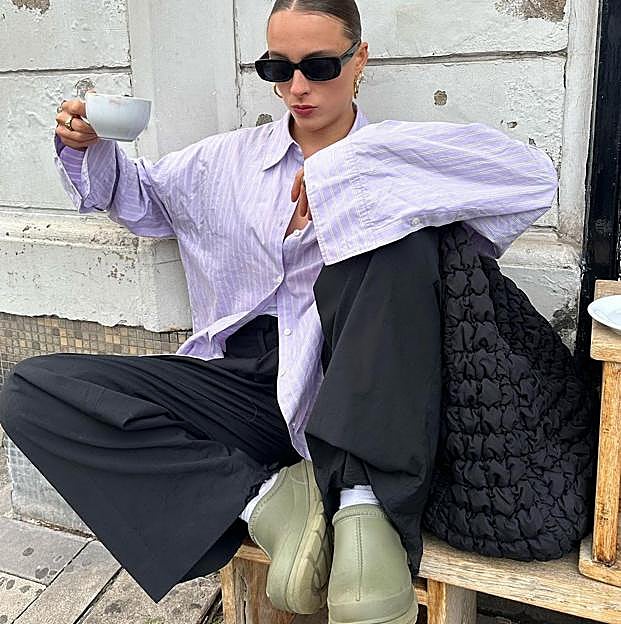 Seis zuecos con pelito para llevar con vaqueros y verte juvenil 