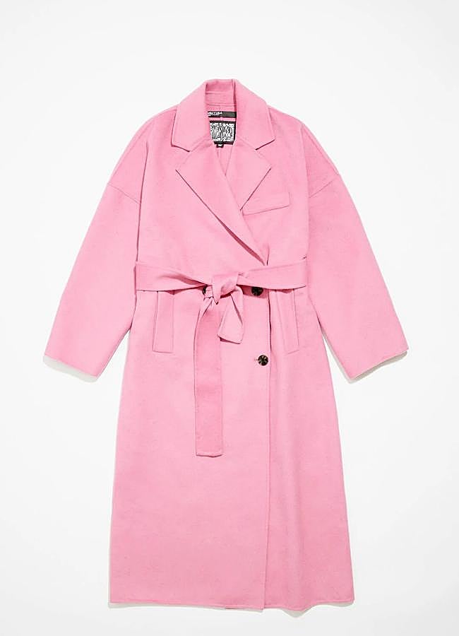 Imagen - Abrigo rosa de Bimba y Lola. Foto: Bimba