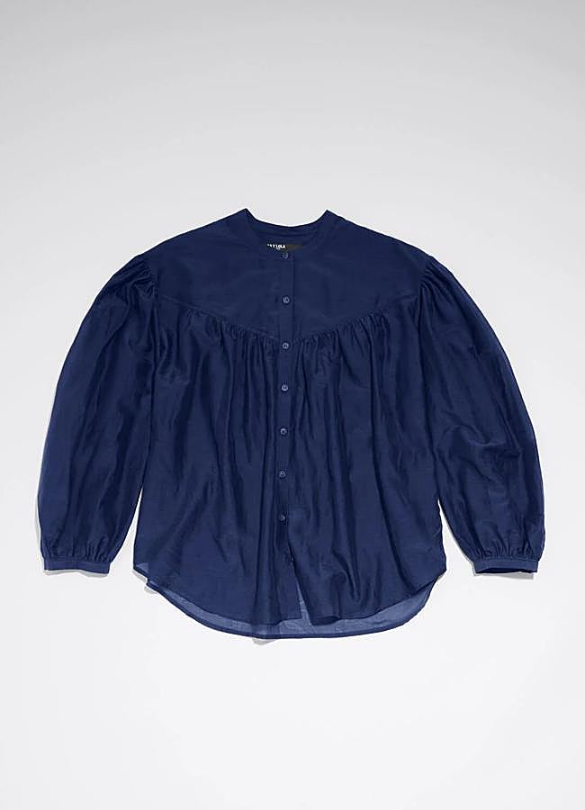 Imagen - Camisa de algodón y seda en azul de Bimba y Lola. Foto: Bimba y Lola.