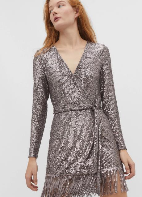 Imagen - Vestido con lentejuelas de Stradivarius (39,99 euros)
