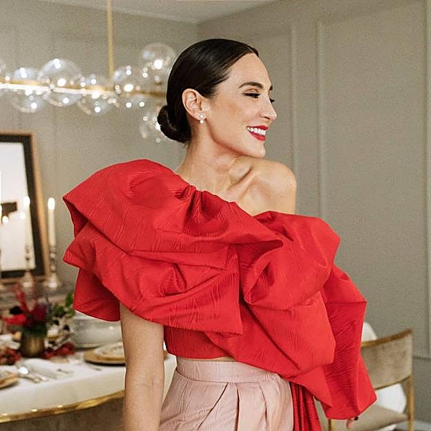 Tamara Falcó con moño de bailarina