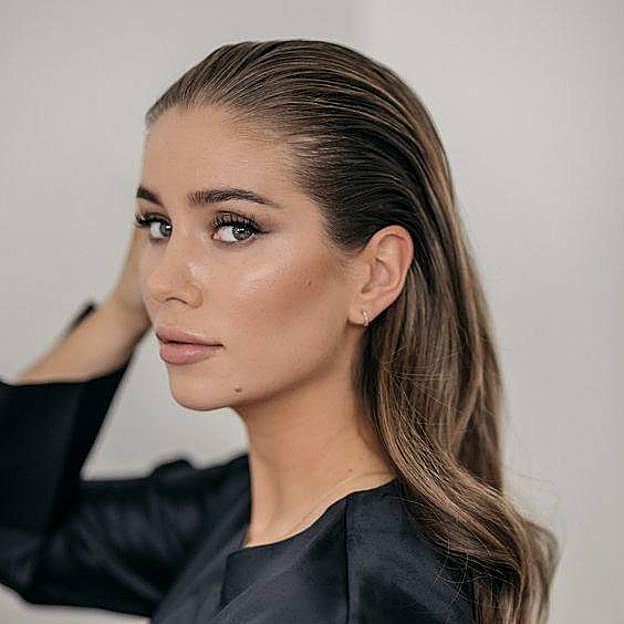 Peinados para Navidad fáciles efecto mojado