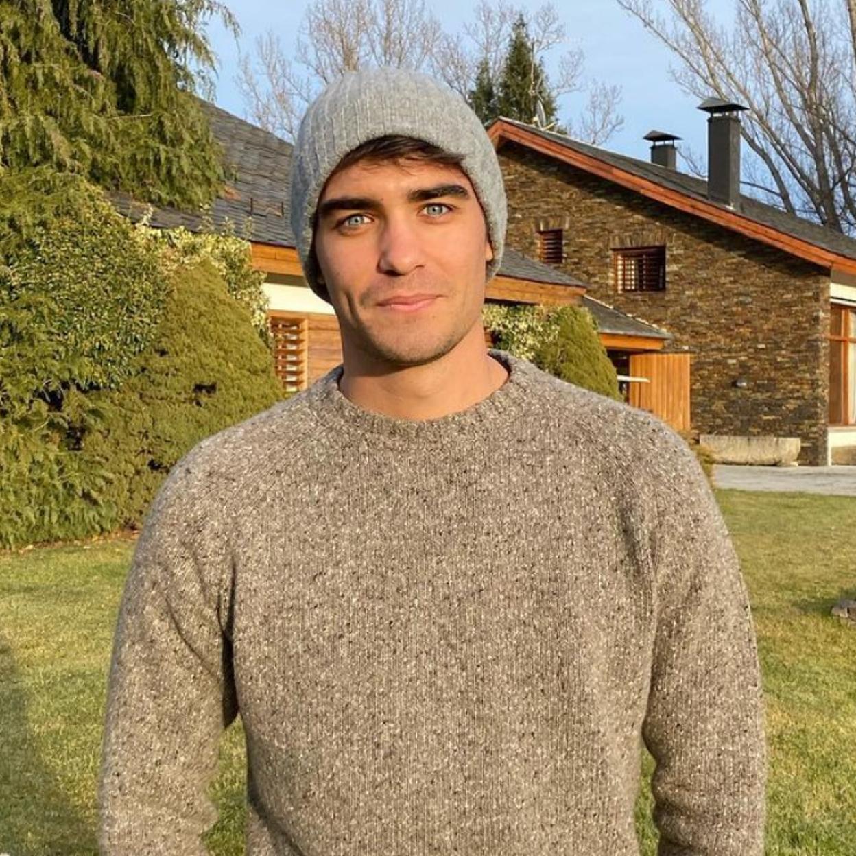 Álex y Victoria se conocieron en 2022