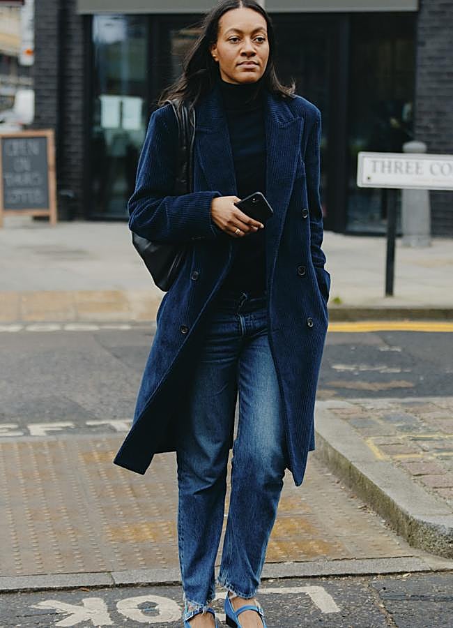 Imagen - Vaquero pitillo fluidos combinados con bailarinas. Foto: Launchmetrics spotlight