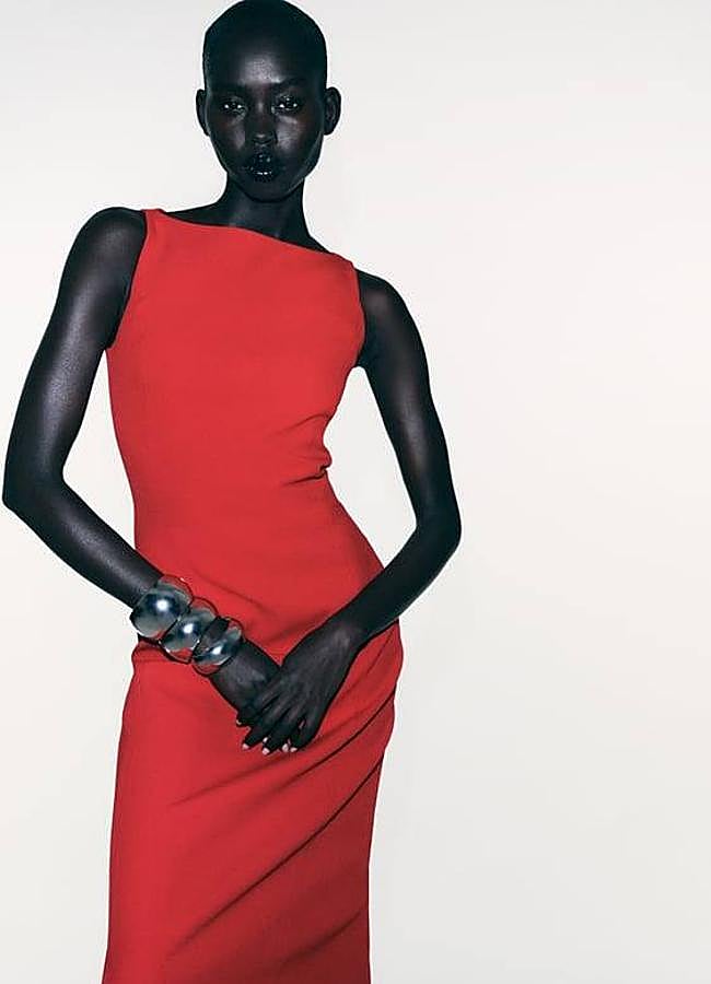 Imagen - Vestido rojo midi de tubo