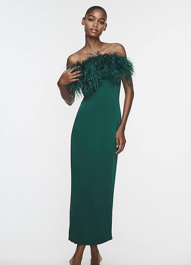 Imagen - Vestido con plumas en el escote