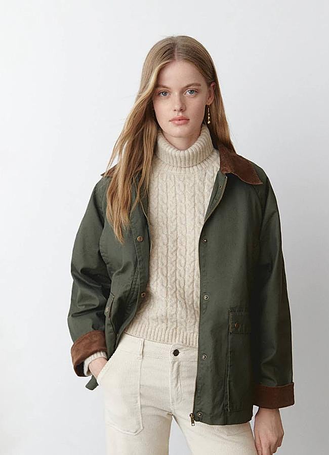 Imagen - Abrigo con cuello y puños a contraste en pana