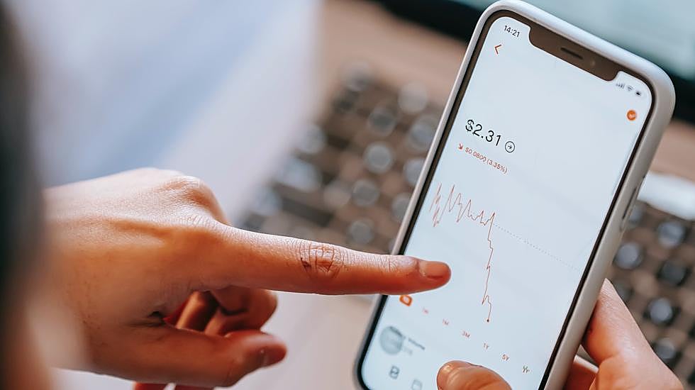 La falta de educación financiera alimenta el miedo a la inversión.