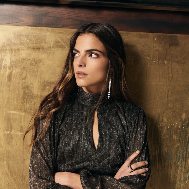 Este ese el conjunto de top y falda con fruncido más favorecedor para Navidad