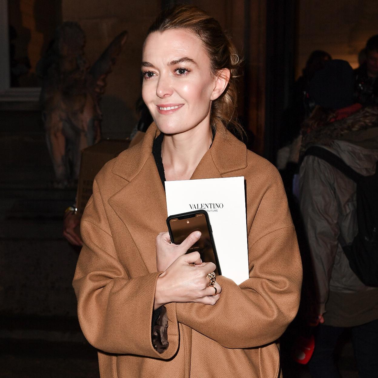 Marta Ortega encarna a la perfección la estética del lujo silencioso, y con la misma discreción ha conquistado el poder de la industria de la moda mundial. 