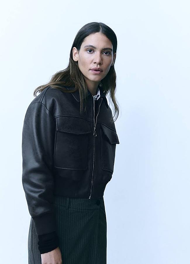 Imagen - Bomber efecto cuero con bolsillos